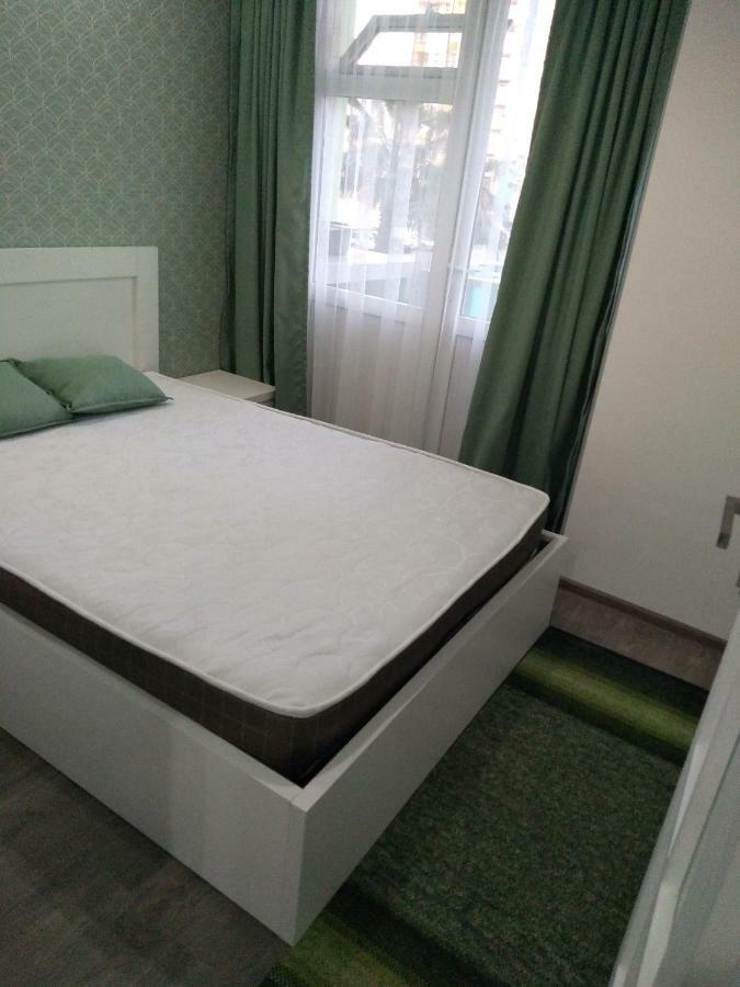 Apartment Eteri Batumi Exterior photo