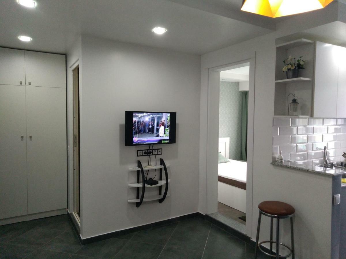 Apartment Eteri Batumi Exterior photo