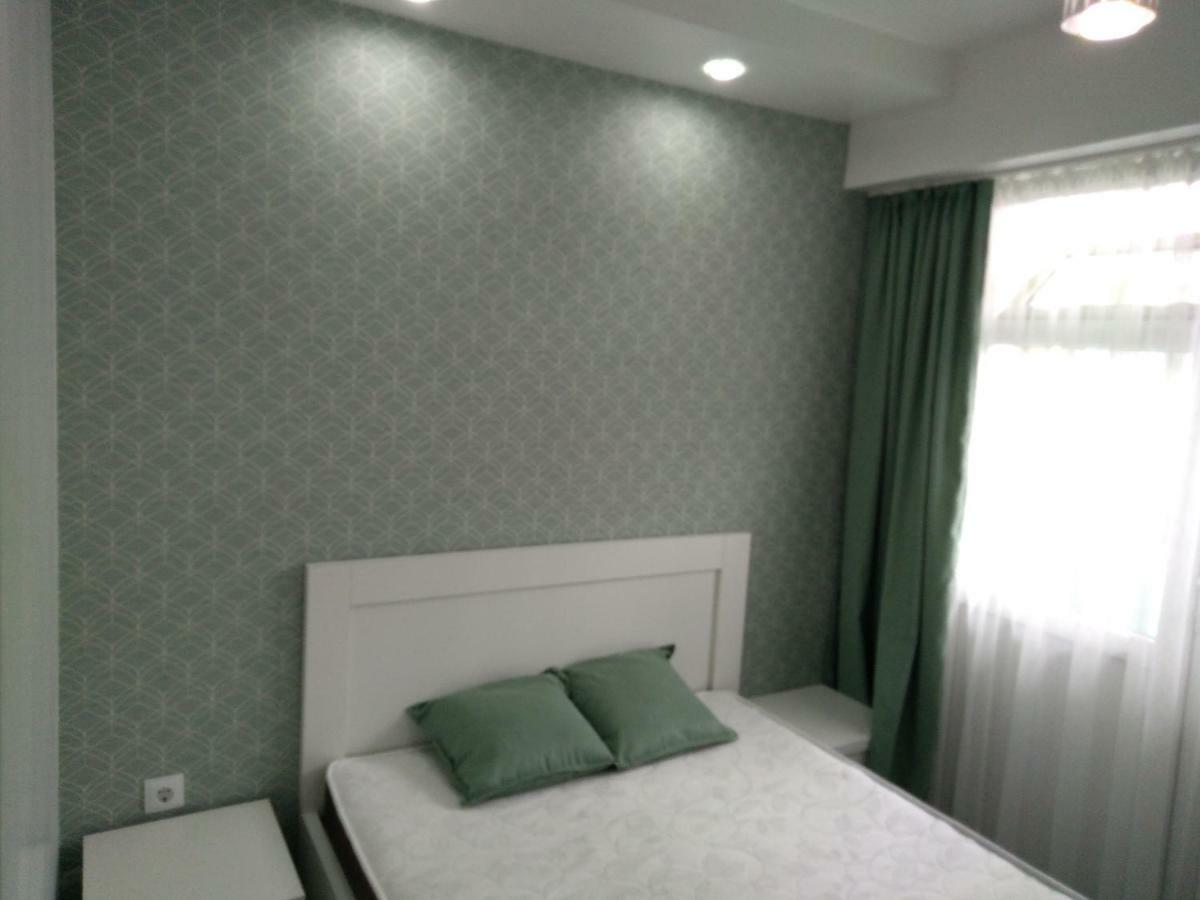 Apartment Eteri Batumi Exterior photo